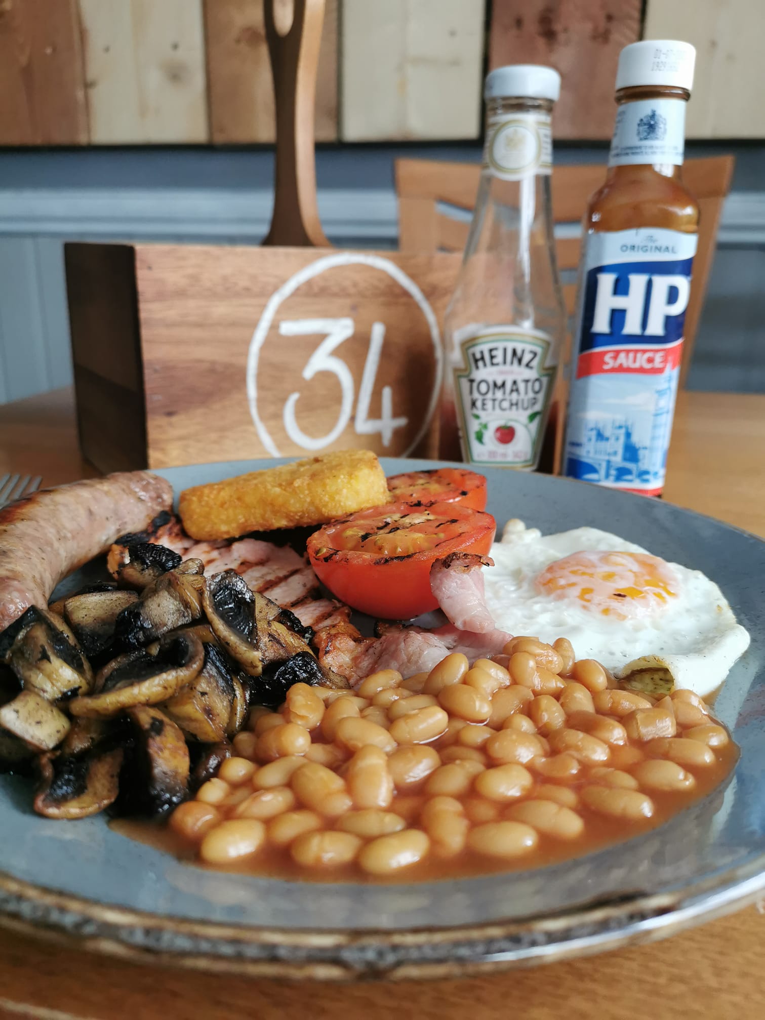 Cornish breakfast in Launceton, breakfast in Cornwall, best breakfasts